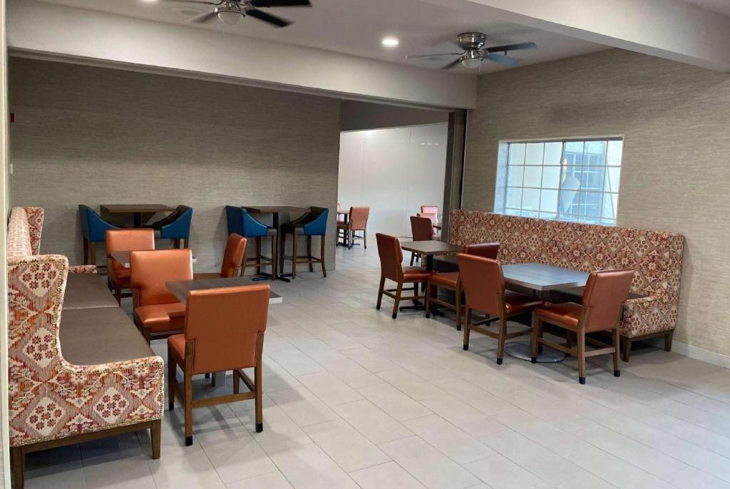 Hotel Baymont By Wyndham Safford Exterior foto